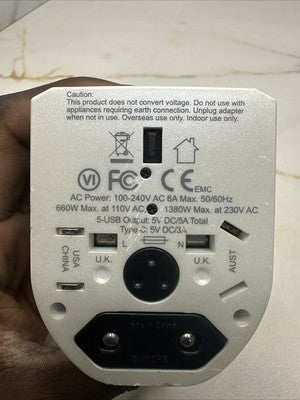 Mcgear PD155 TYPE-C + 4 USB Multi-Nation World Travel Adapter - White